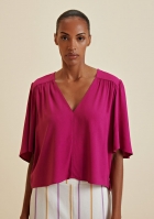 Blusa Morena Rosa decote V detalhe ombro 