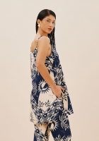 Blusa CaCay alongada com fenda 