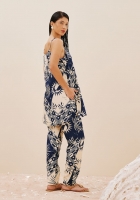 Blusa CaCay alongada com fenda 